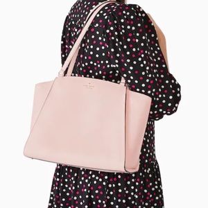 Kate Spade Brim Laptop Tote
COLOR:
Chalk Pink